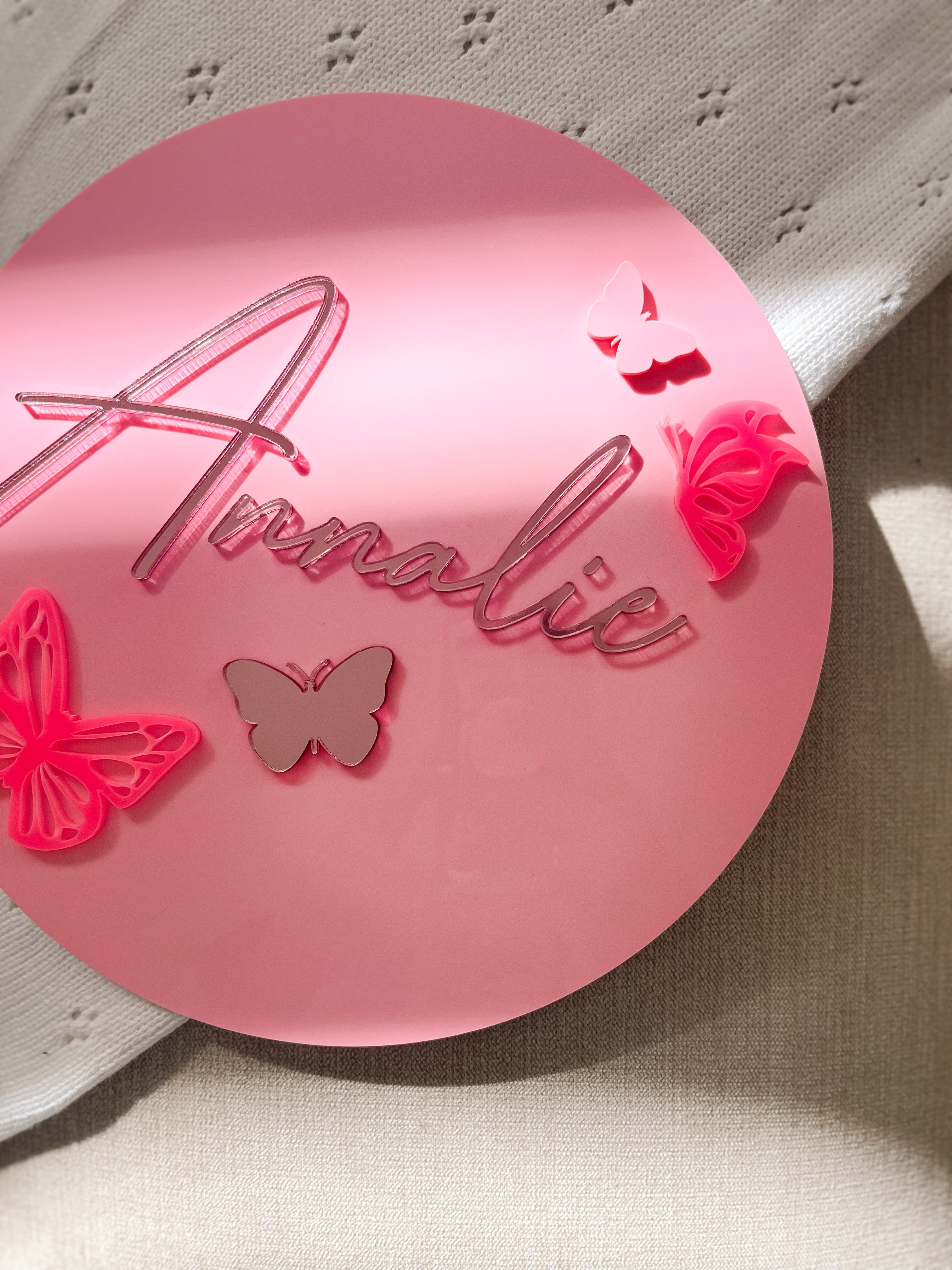 Round Acrylic Name Plaque Madepersonalbyj round-acrylic-name-plaque-madepersonalbyj