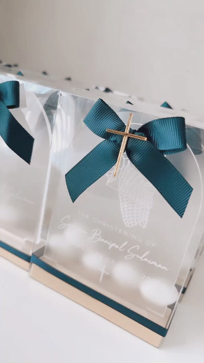 Acrylic Arch Stands - Favours